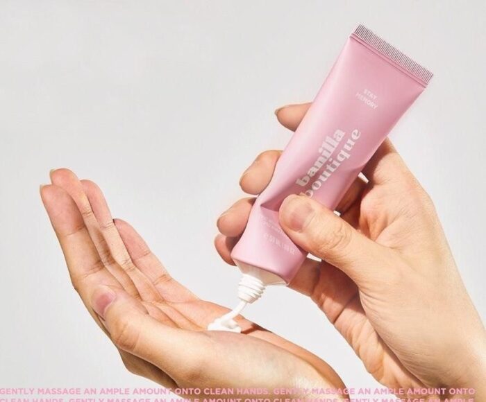 ma:nyo Factory Vanilla Boutique Hug Hand Cream 50ml - EmpressKorea
