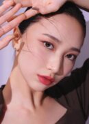 mude Shawl Moment Eyeshadow Palette #02 Muse Moment 7.5g - EmpressKorea