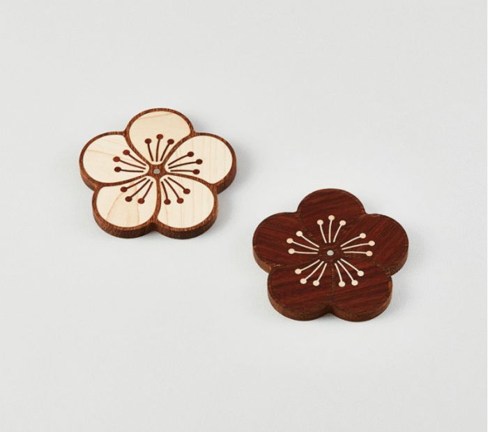 K-Heritage Plum Blossom Pattern Coaster Wood Magnet
