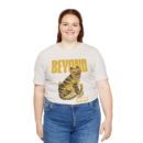 Beyond Trends Cat Tee, Unisex Jersey Short Sleeve T-Shirt, Stylish Cat Apparel, Gift for Cat Lovers, Trendy Graphic Tee