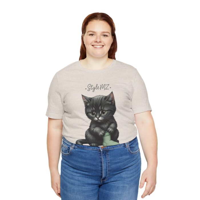 Cute Cat Lover Tees, Perfect for Pet Owners, Birthday Gifts, Casual Wear, Animal Lovers, Fun Gift Idea - Image 7
