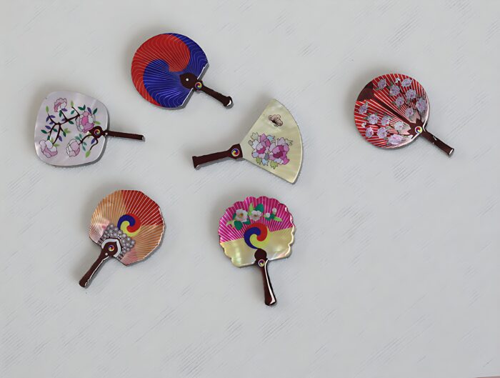 "meta_description": "Award-winning Korean Souvenir Magnet from National Museum's collection.",