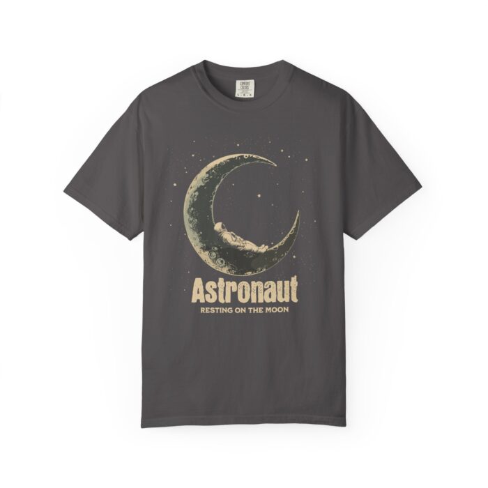 Astronaut T-Shirt, Space Lover Gift, Moon-Themed Casual Tee, Unisex Astrology Shirt, Cosmic Fashion, Starry Night Tee