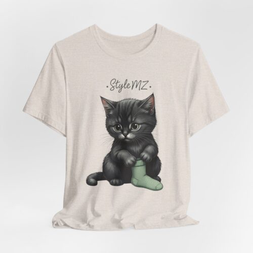 Cute Cat Lover Tees, Perfect for Pet Owners, Birthday Gifts, Casual Wear, Animal Lovers, Fun Gift Idea
