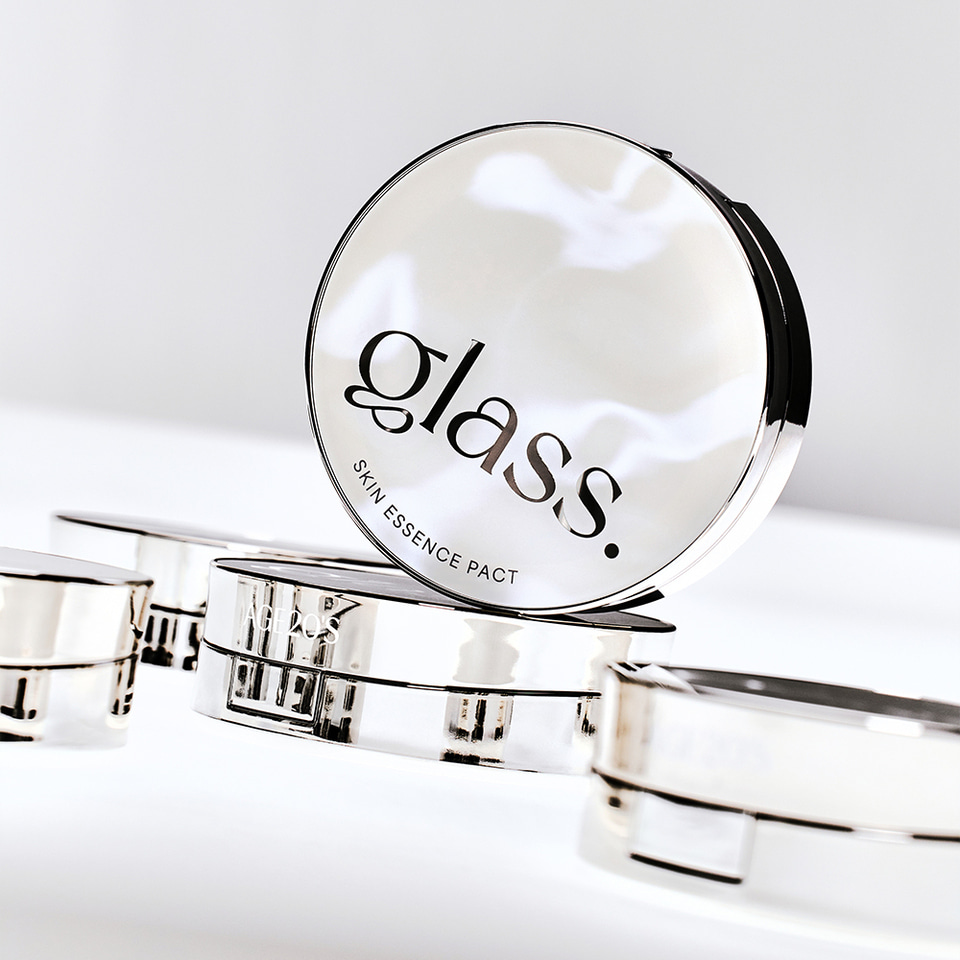 AGE20's グラススキンエッセンスパクトグロウ（レフィル付き）