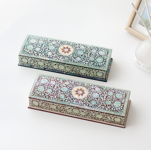 Mother-of-pearl Lacquerware Colored Flower Arabesque Automatic Mother-of-pearl Brush Holder