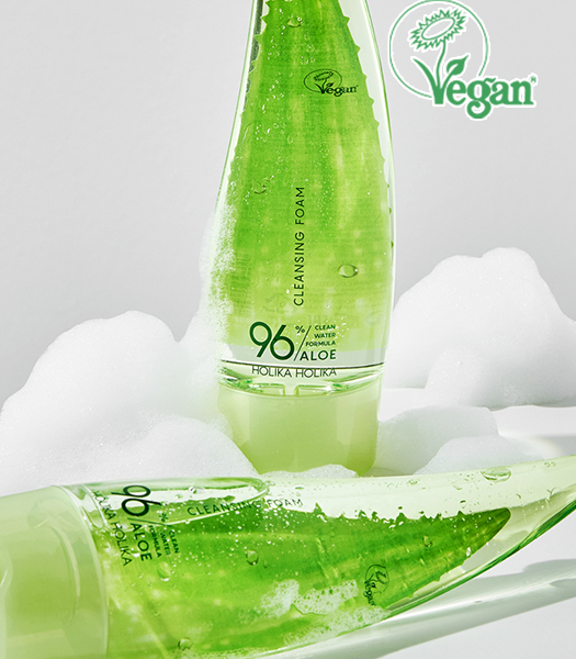 HOLIKA HOLIKA Aloe Clean Water Formula 96% Cleansing Foam