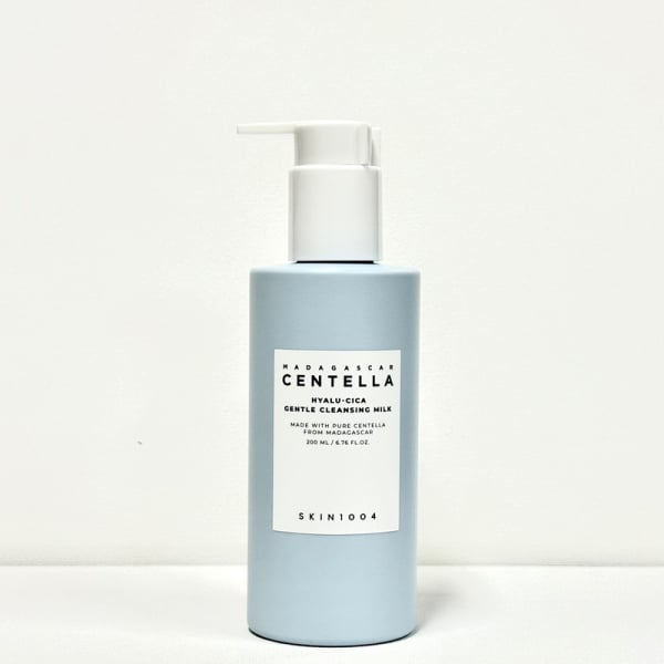 SKIN1004 Madagascar Centella Hyalu-Cica Gentle Cleansing Milk 200ml