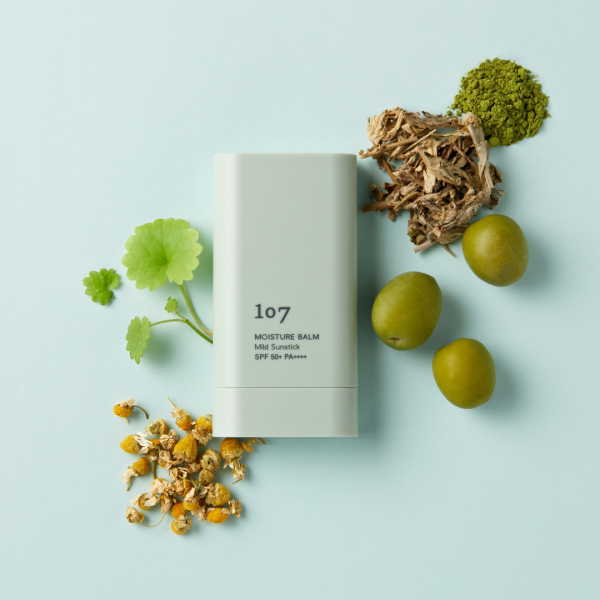 107 Moisture Balm Mild Sun Stick SPF50+PA++++ 18g
